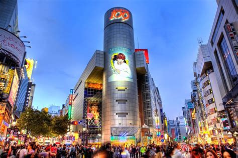 A visit to the top will bring you to a height of 229 meters (754 feet) with unobstructed views of the entire city. . 109 shibuya